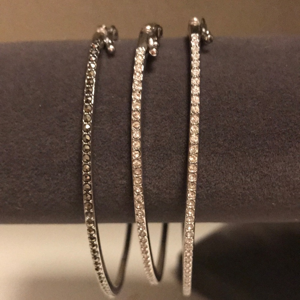 3 bracelets